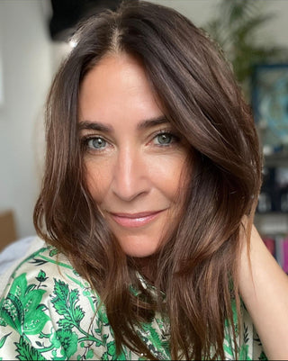 Lisa Snowdon Loves